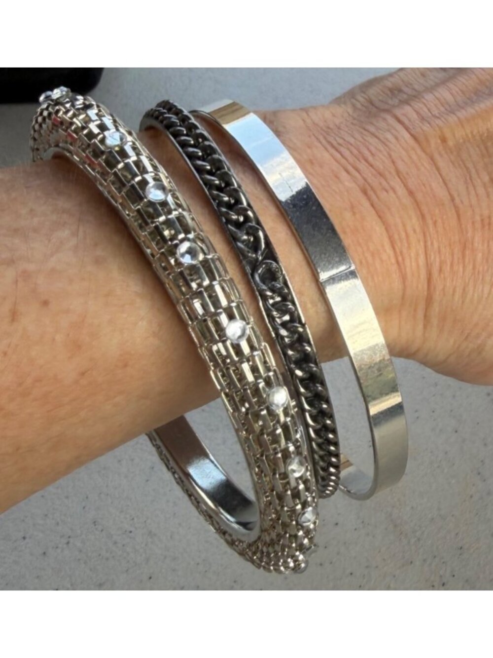 Unbranded Mixed Lot of 3 Silver-Tone Fashion Jewelry Bracelets (GOOD Condition)